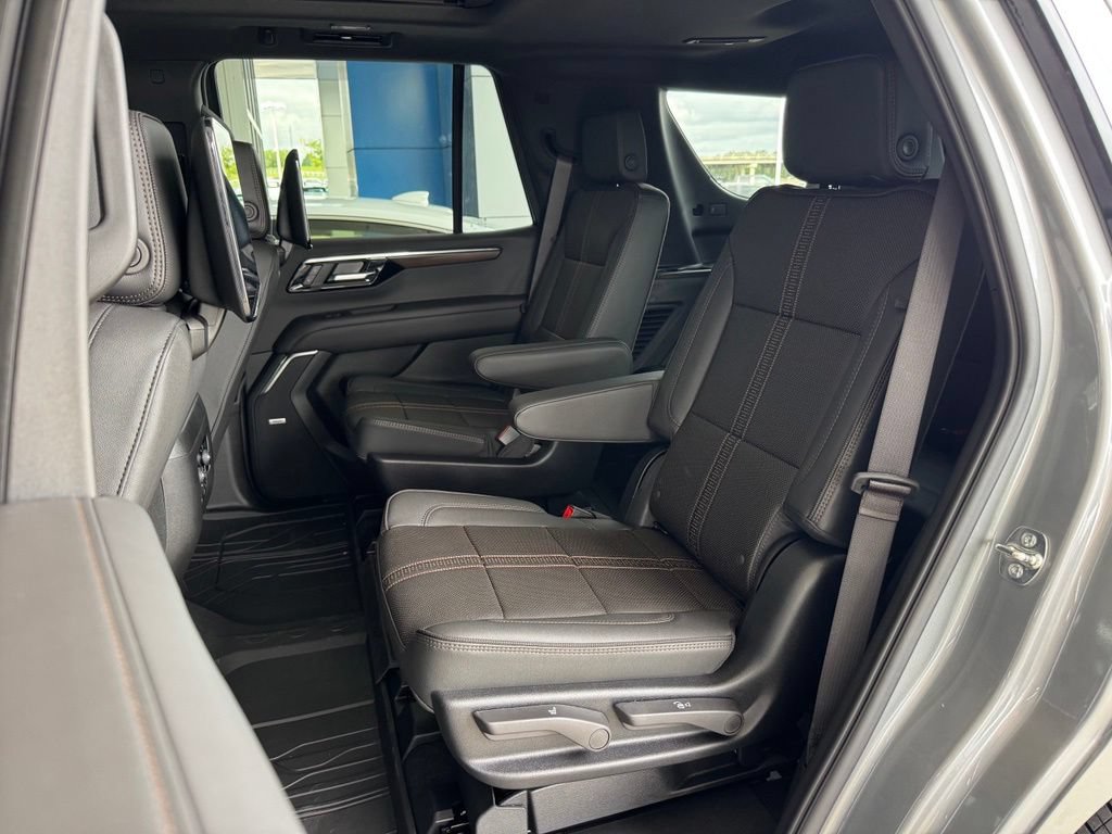 New 2026 Chevrolet Tahoe High Country AWD/4WD image 24