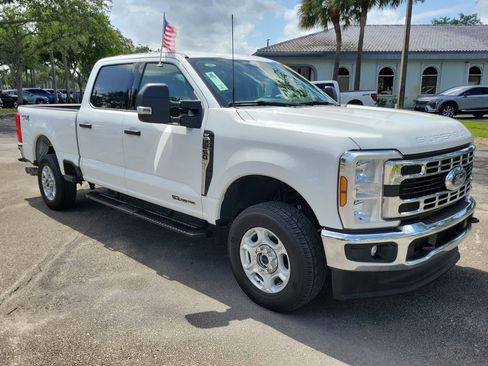 Used 2025 Ford F250 XLT AWD/4WD image 7