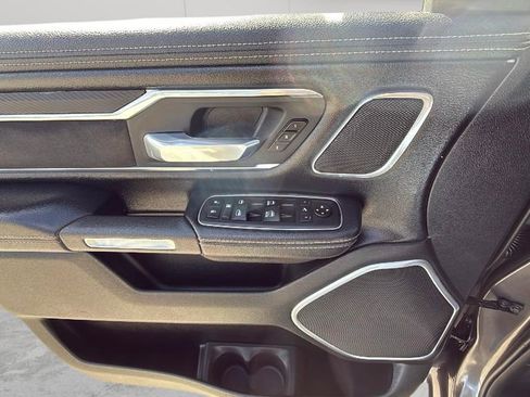 Used 2019 RAM 1500 Laramie image 24