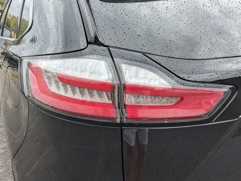 Used 2019 Ford Edge Titanium w/ Cargo Accessory Package image 13