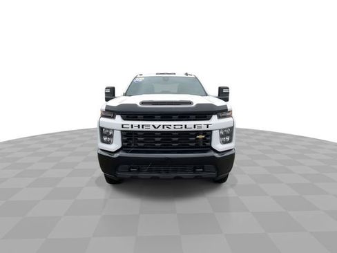 Used 2021 Chevrolet Silverado 2500 Custom w/ Custom Value Package image 5