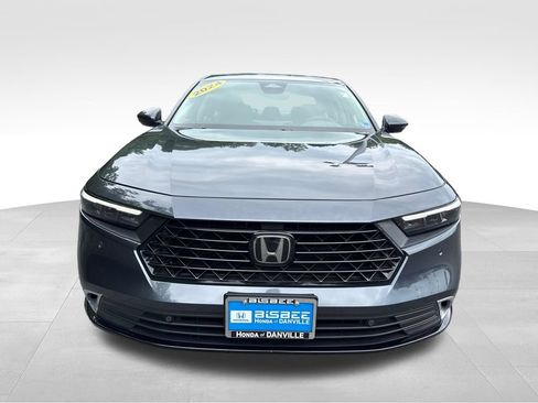 Used 2024 Honda Accord Touring image 11