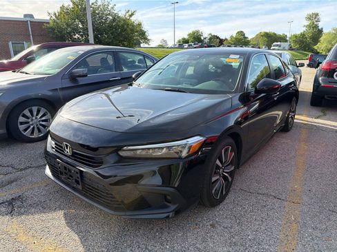 Used 2023 Honda Civic EX image 8