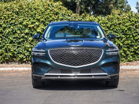 Used 2023 Genesis GV70 2.5T w/ Advanced Package AWD/4WD image 2