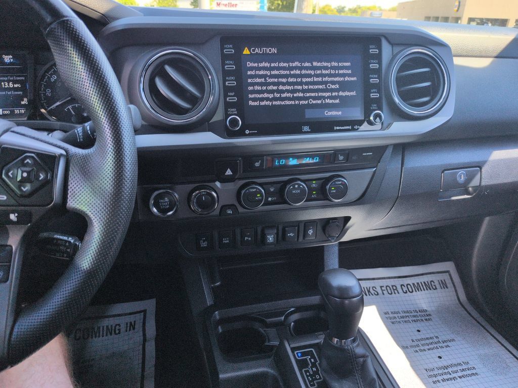 Used 2023 Toyota Tacoma TRD Off-Road w/ TRD Premium Off Road Package AWD/4WD image 17