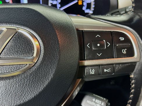 Used 2020 Lexus GX 460 Premium w/ Premium Package AWD/4WD image 13