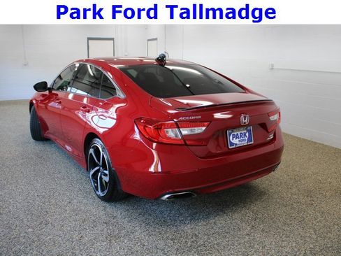 Used 2021 Honda Accord Sport image 3