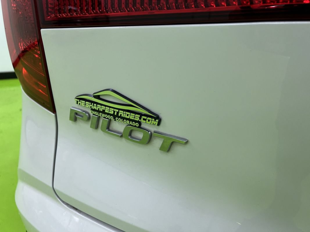 Used 2017 Honda Pilot Touring image 12