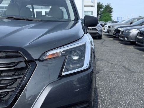 Used 2023 Subaru Forester AWD/4WD image 3