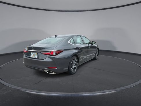 Used 2025 Lexus ES 350 w/ Premium Package FWD image 8