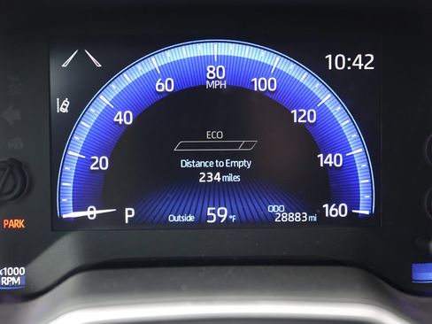 Used 2022 Toyota Corolla Cross XLE w/ Convenience Package image 40