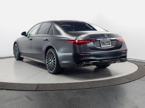 Used 2024 Mercedes-Benz S 500 4MATIC w/ AMG Line image 31
