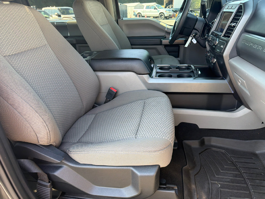 Used 2020 Ford F250 XLT w/ XLT Premium Package AWD/4WD image 13