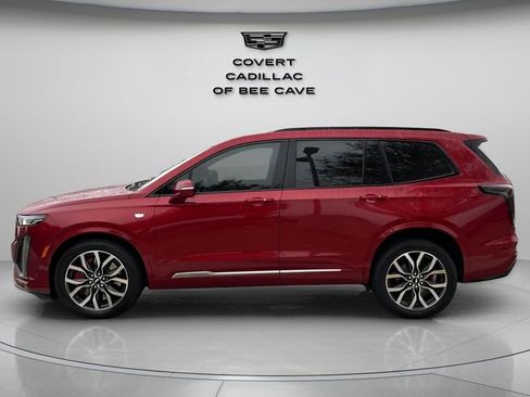 Certified 2023 Cadillac XT6 Sport w/ Technology Package image 5