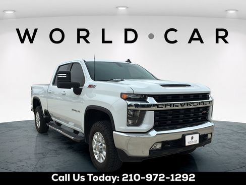 Used 2023 Chevrolet Silverado 2500 LT w/ Convenience Package AWD/4WD image 2