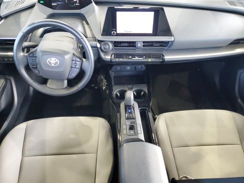 Used 2023 Toyota Prius LE FWD image 10