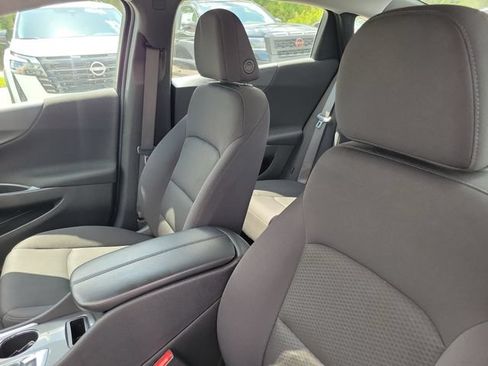 Used 2025 Chevrolet Malibu LT FWD image 18
