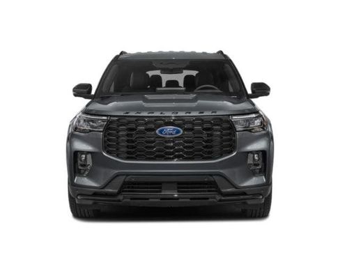 Used 2025 Ford Explorer ST-Line w/ ST-Line Street Pack image 4