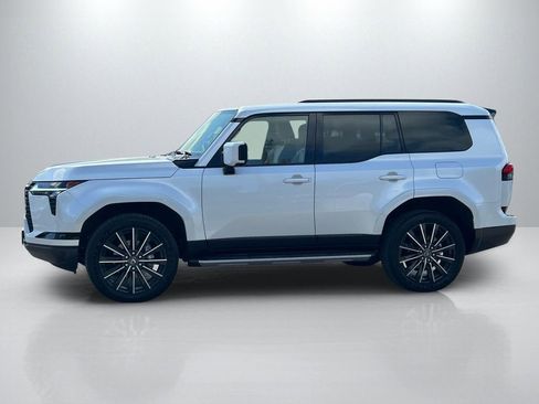 Used 2025 Lexus GX 550 AWD/4WD image 8