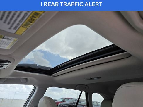 Used 2022 Subaru Outback Limited AWD/4WD image 21