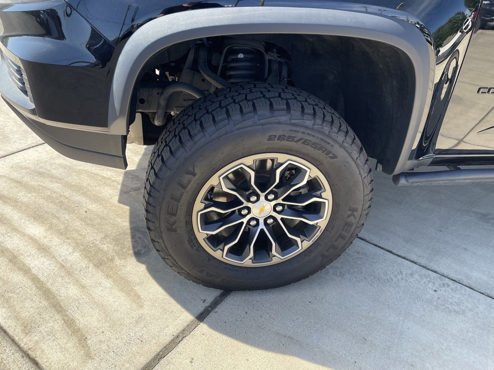 Used 2022 Chevrolet Colorado ZR2 AWD/4WD image 9