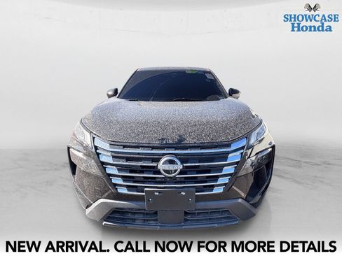 Used 2025 Nissan Rogue SV FWD image 7