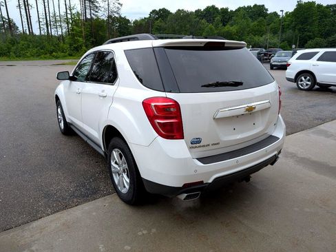 Used 2017 Chevrolet Equinox LT w/ Convenience Package image 7