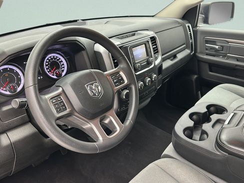 Used 2024 RAM 1500 Classic SLT AWD/4WD image 12