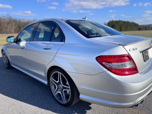 Used 2009 Mercedes-Benz C 63 AMG C 63 AMG 4dr Sedan image 13