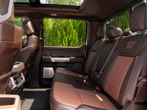 Used 2024 Ford F250 King Ranch AWD/4WD image 29