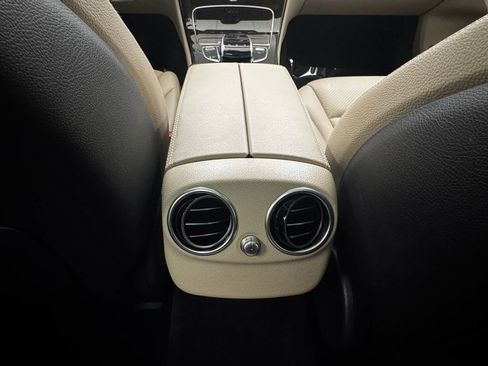 Used 2018 Mercedes-Benz C 300 4MATIC Sedan image 30