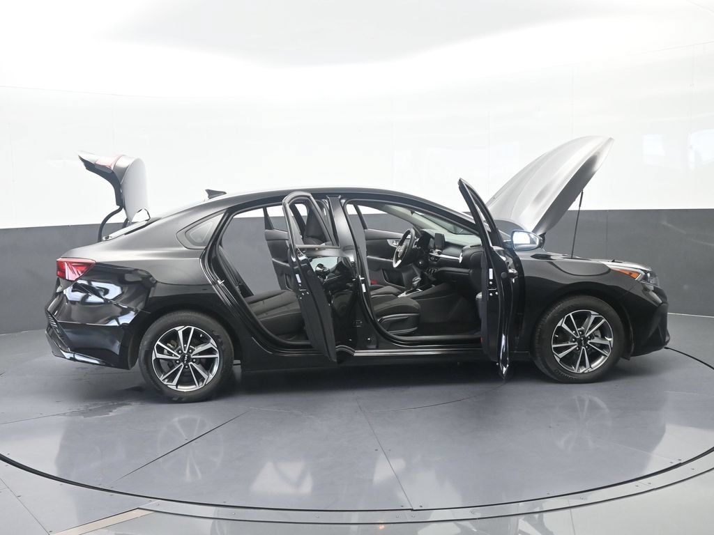 Used 2024 Kia Forte LXS w/ LXS Technology Package FWD image 65