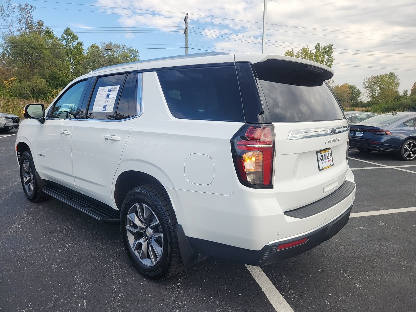 Used 2024 Chevrolet Tahoe LT w/ LT Signature Package AWD/4WD image 7