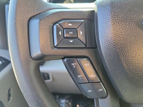 Certified 2017 Ford F150 XL w/ Equipment Group 101A Mid RWD image 5