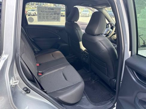New 2026 Subaru Forester Premium AWD/4WD image 13
