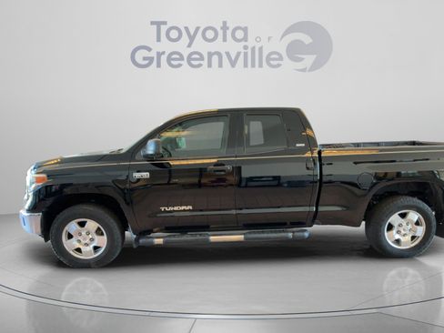 Used 2015 Toyota Tundra SR5 w/ T4 Package AWD/4WD image 2
