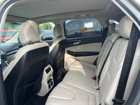 Certified 2018 Ford Edge Titanium w/ Equipment Group 301A FWD image 10