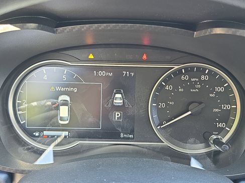 New 2025 Nissan Versa SV w/ Trunk Package image 18