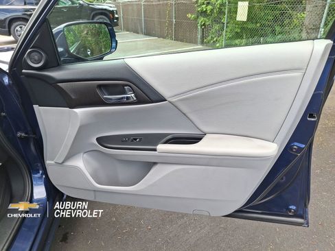 Used 2014 Honda Accord EX image 23