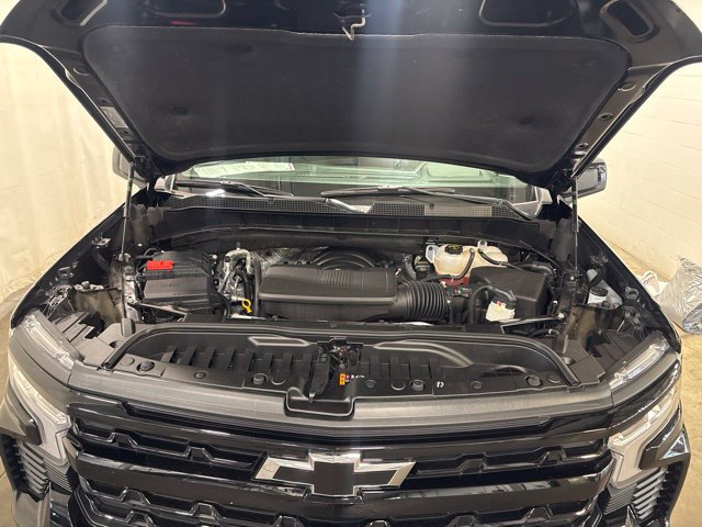 Used 2026 Chevrolet Silverado 1500 RST AWD/4WD image 8