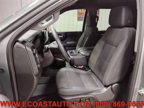 Used 2025 Chevrolet Silverado 1500 Custom image 10