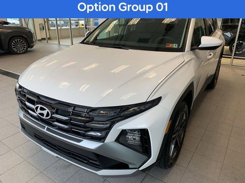 New 2026 Hyundai Tucson SEL image 2