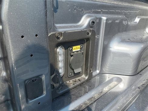 New 2025 Ford Maverick XLT w/ XLT Luxury Package image 10