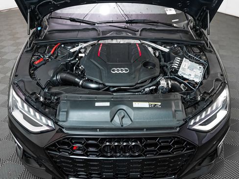 Used 2023 Audi S4 Premium Plus w/ Premium Plus Package image 4