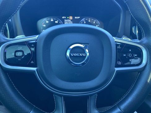 Used 2018 Volvo XC60 T6 R-Design w/ Convenience Package image 14