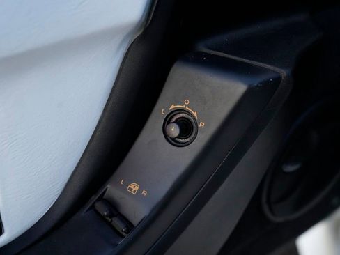 Used 1992 Chevrolet Corvette Convertible image 23