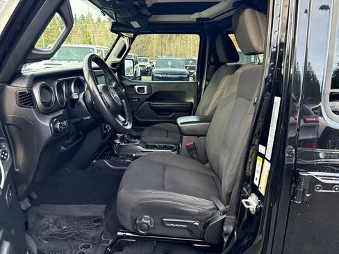 Used 2018 Jeep Wrangler Unlimited Sport S image 15
