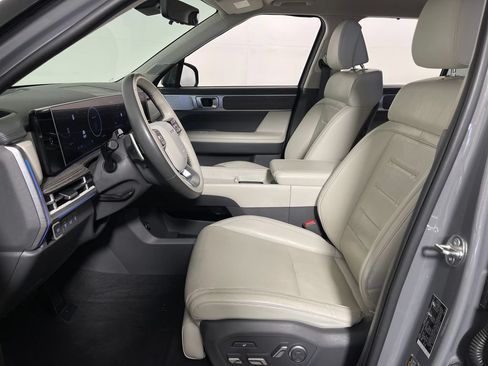 Certified 2024 Hyundai Santa Fe Calligraphy FWD image 12