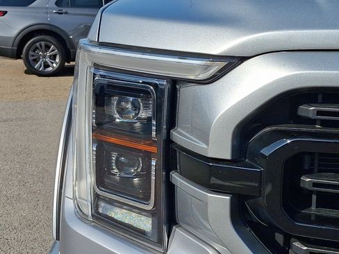 Used 2023 Ford F150 Lariat w/ Equipment Group 502A High AWD/4WD image 9