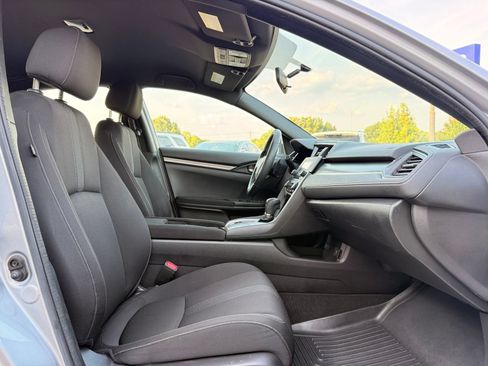 Used 2018 Honda Civic Sport image 23
